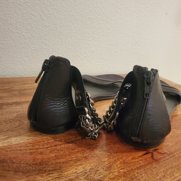 Stuart Weitzman Unique 7.5 Chain Detail Sandals - Picture 7 of 11